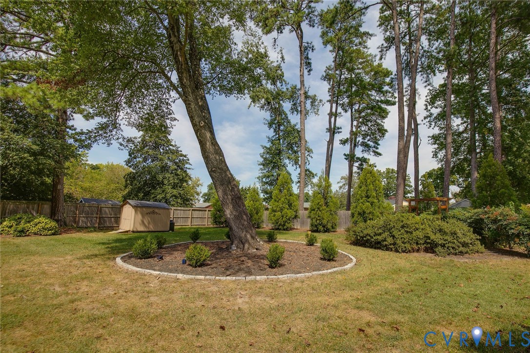 8310 Bronwood Rd