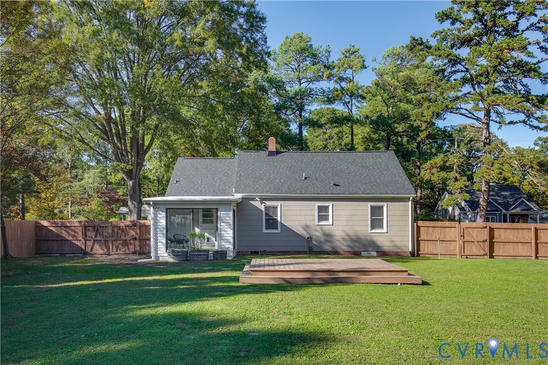 5225 Bondsor Ln