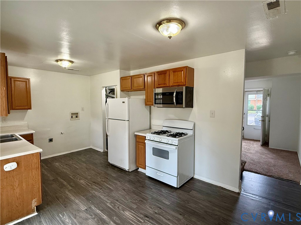 405 Roxana Rd