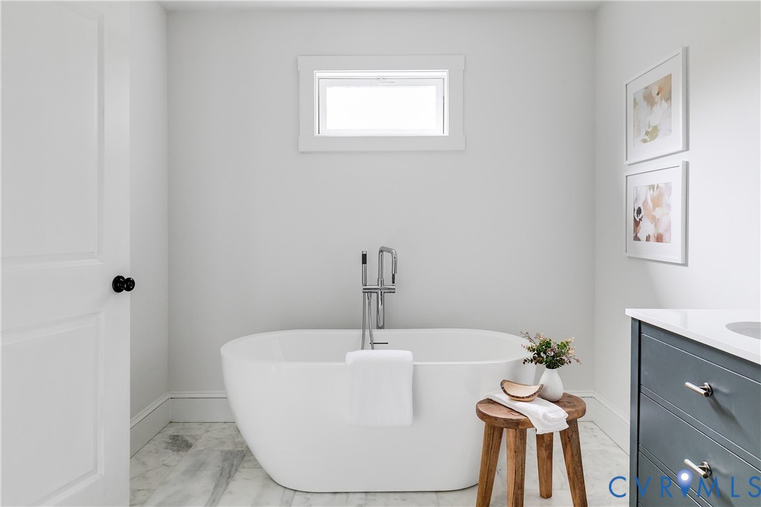 4004 Forest Hill Ave