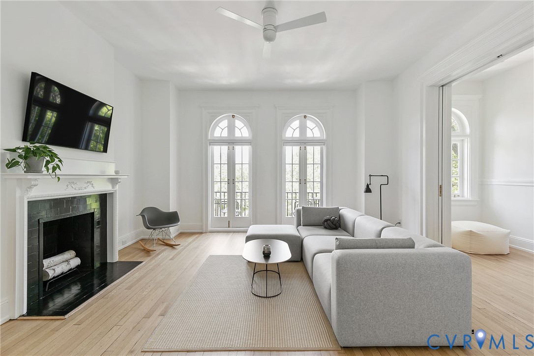 601 N Davis Ave Unit#U6