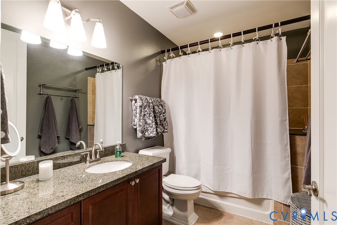 301 Virginia St Unit#U1003