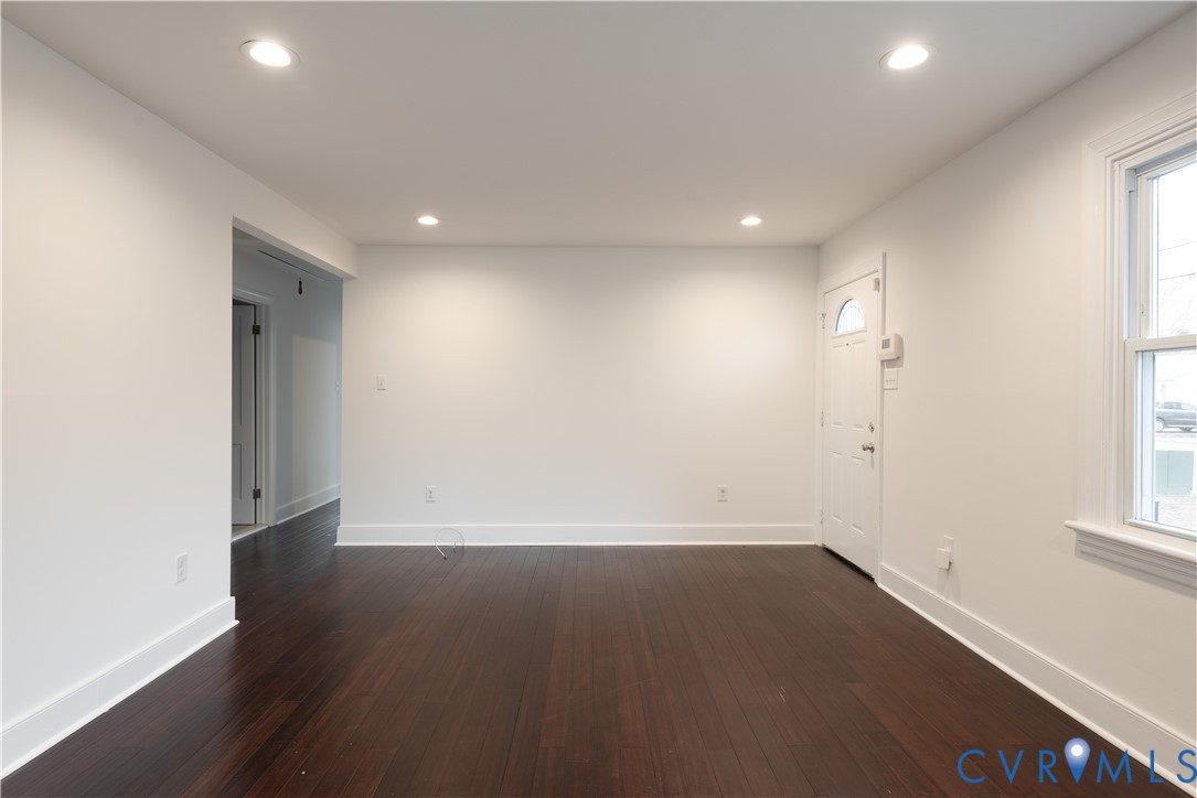 222 S Cedar Ave