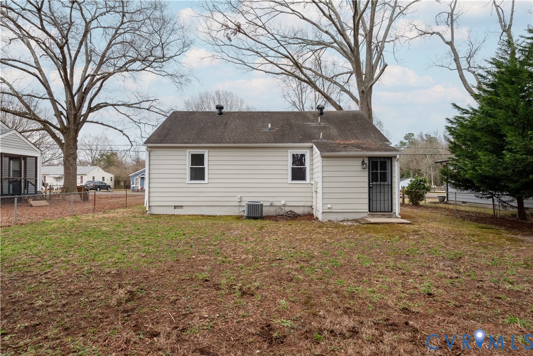 222 S Cedar Ave