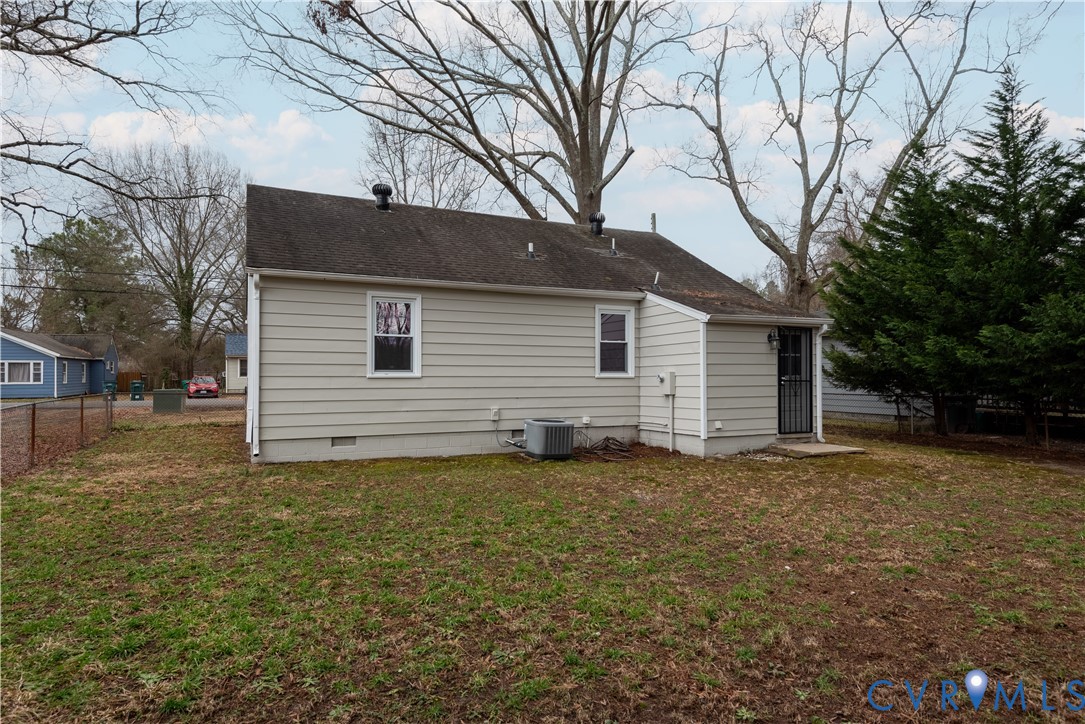 222 S Cedar Ave