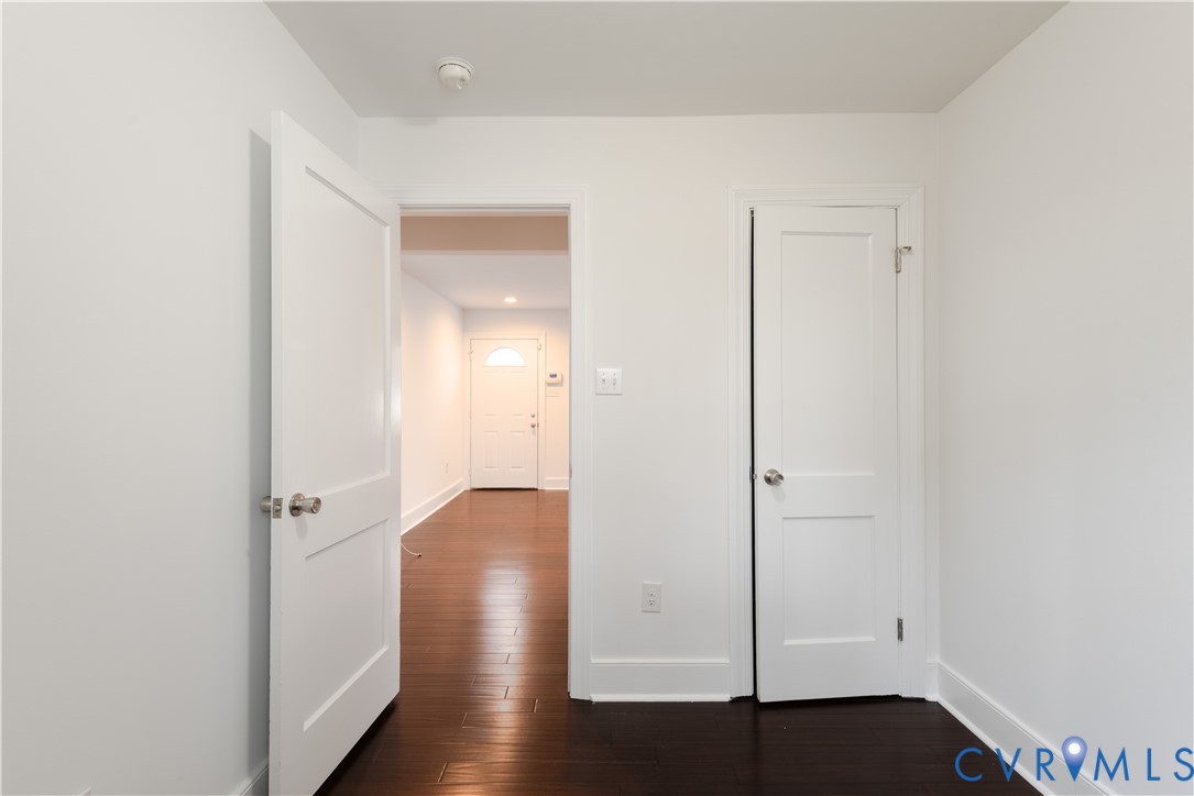 222 S Cedar Ave
