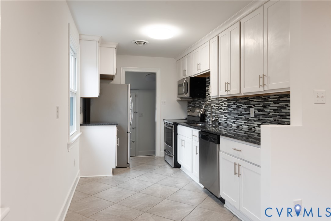 222 S Cedar Ave