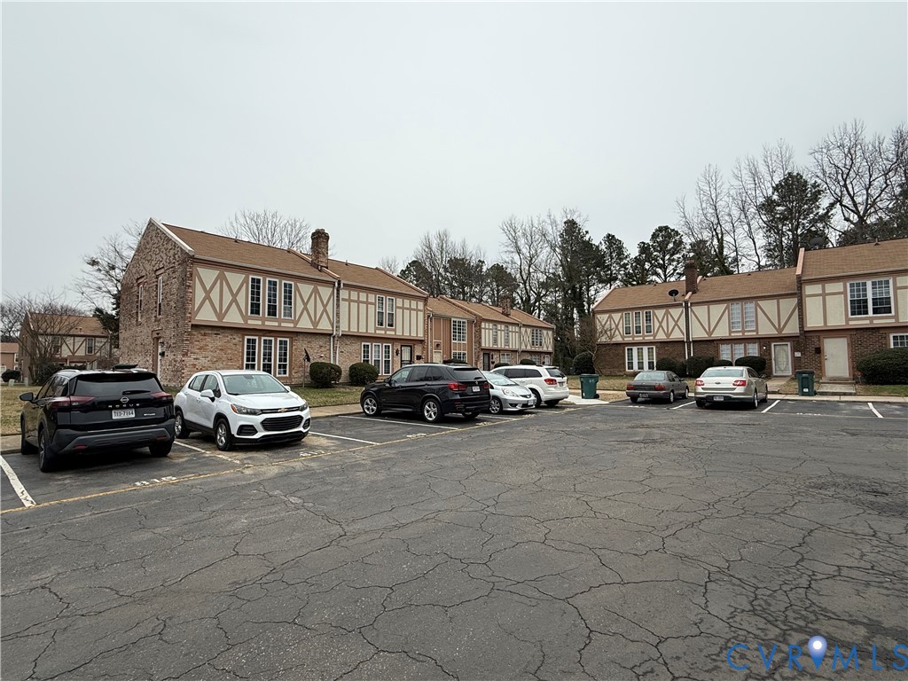 821 Pleasant St