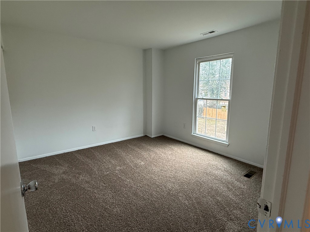 821 Pleasant St
