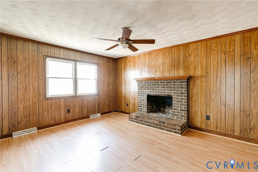 3041 Clintwood Rd