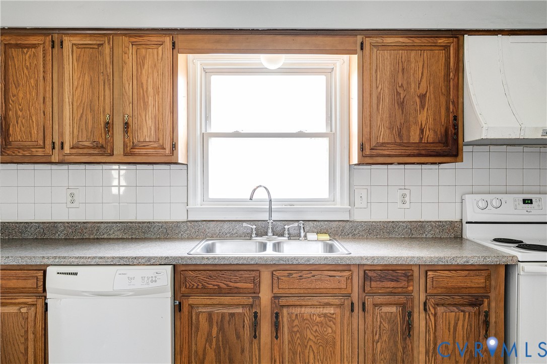 3041 Clintwood Rd