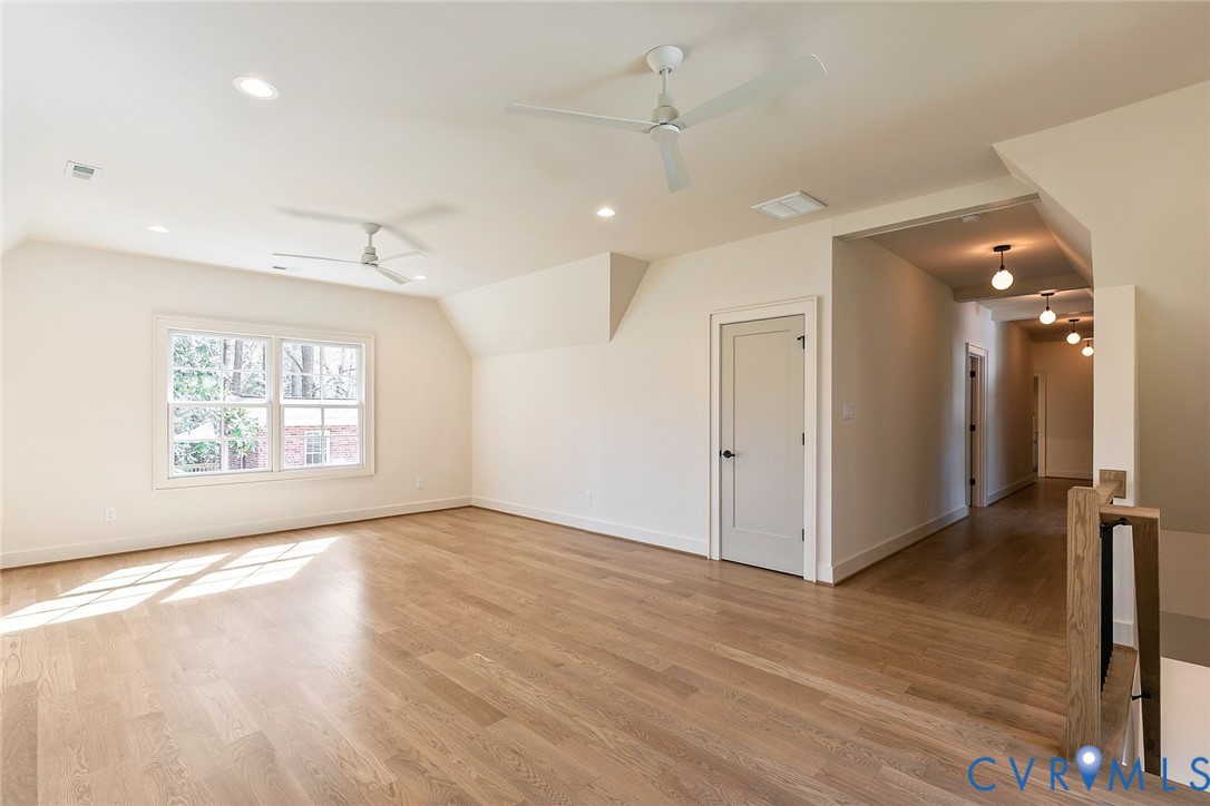 1107 Essex Ave