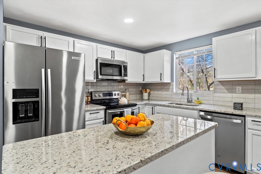 2305 Edenbrook Dr