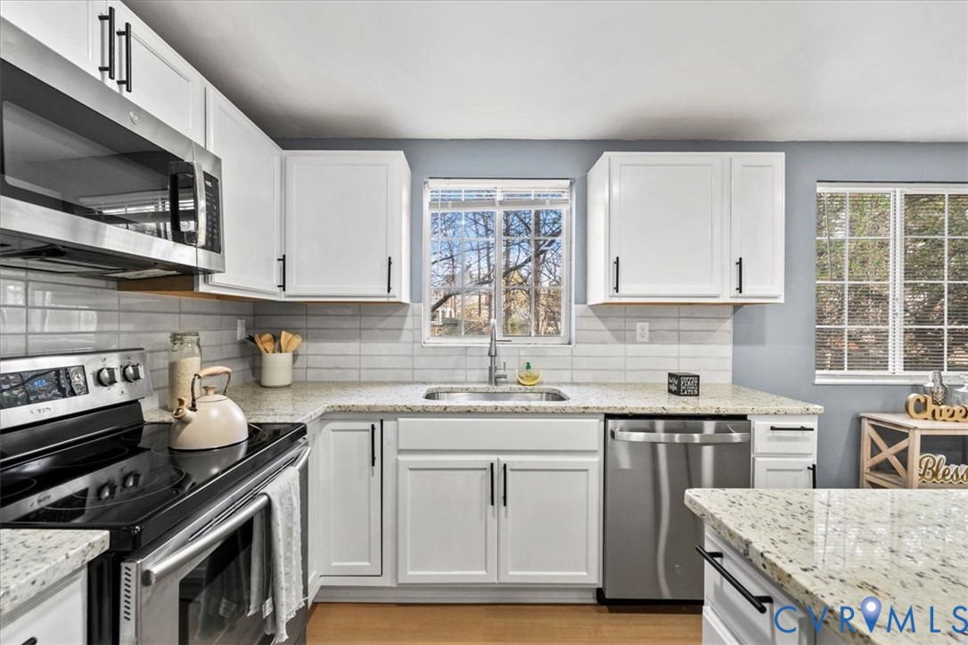 2305 Edenbrook Dr