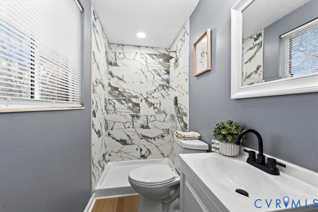 2305 Edenbrook Dr