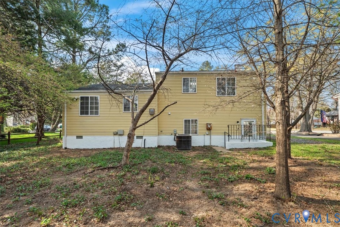 2305 Edenbrook Dr