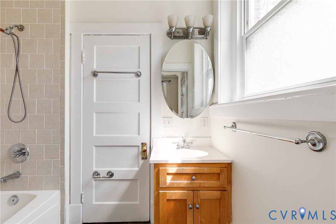 1600 Grove Ave Unit#U4