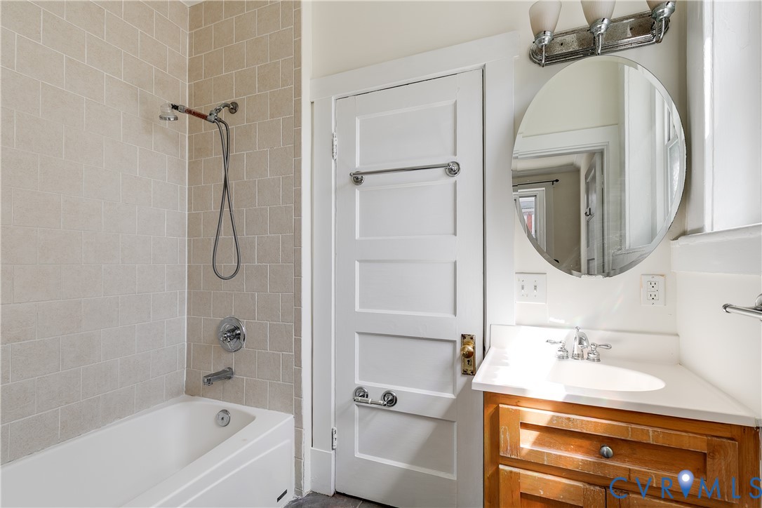 1600 Grove Ave Unit#U4