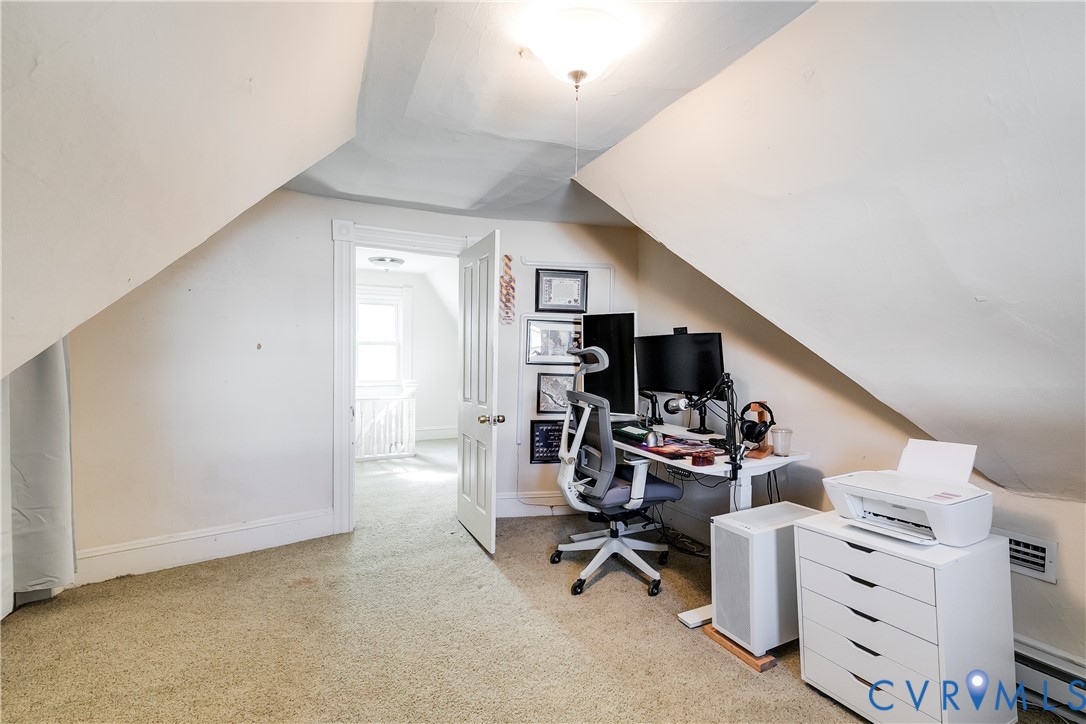 3205 Floyd Ave
