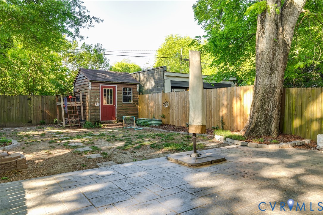 3205 Floyd Ave