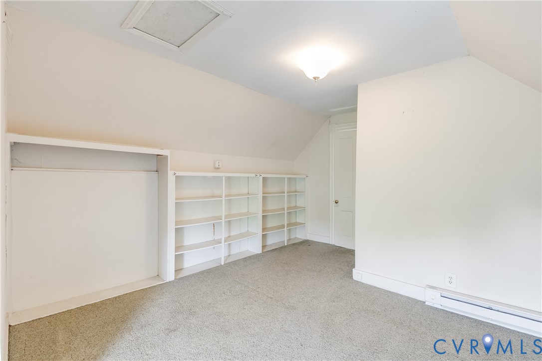 3205 Floyd Ave