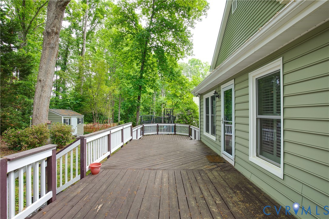 4600 Foxwood Rd