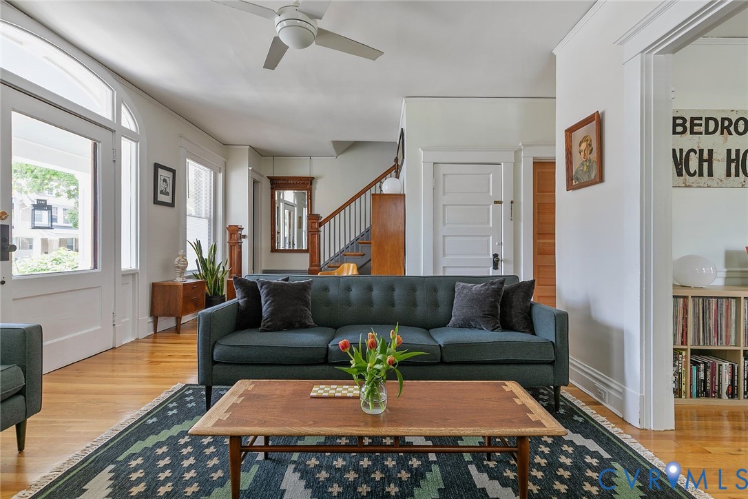200 S Mulberry St
