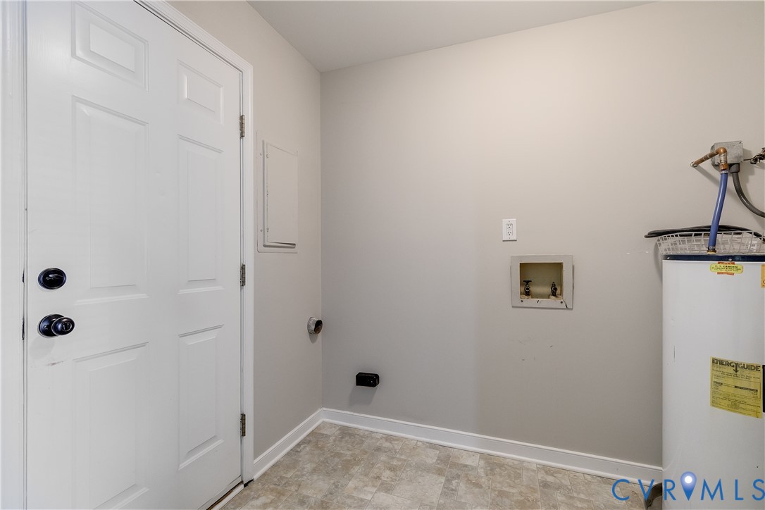 2702 Puckett Ct
