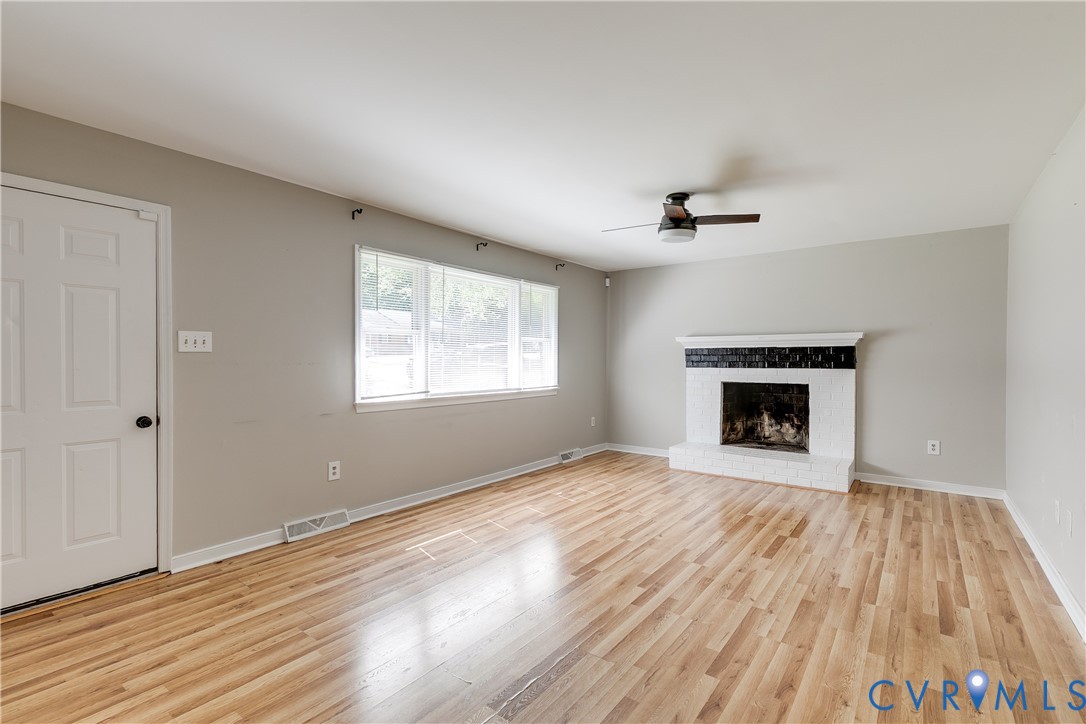 2702 Puckett Ct
