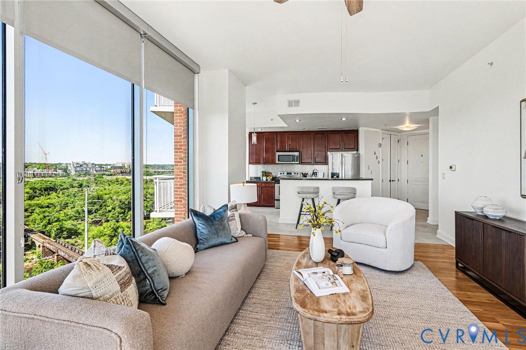 301 Virginia St Unit#U1214