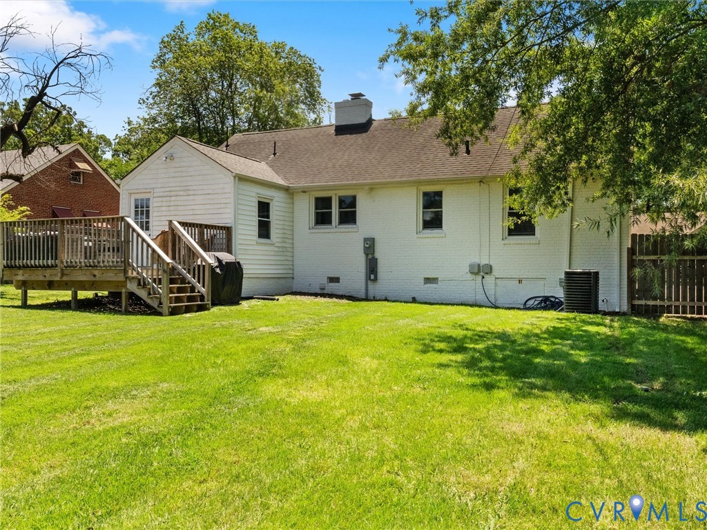 8724 Holly Hill Rd