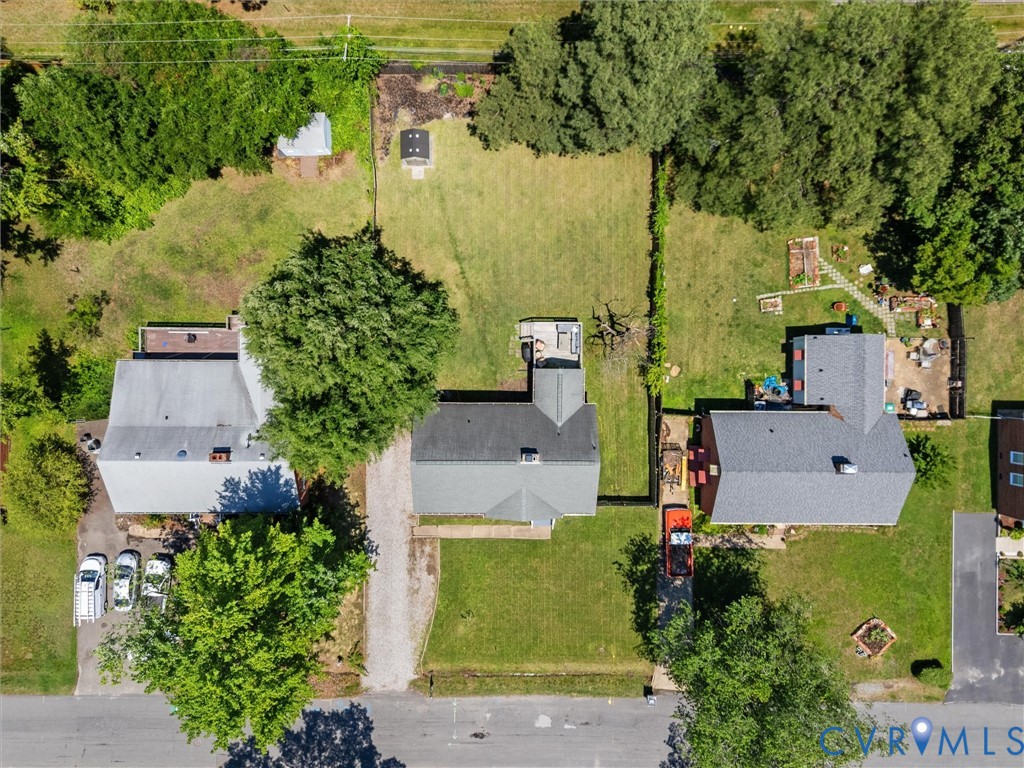 8724 Holly Hill Rd