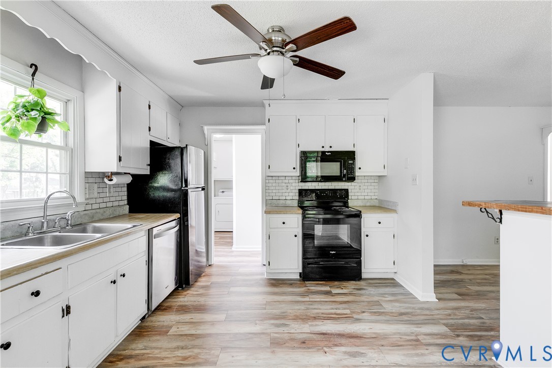2016 Cedarhurst Dr