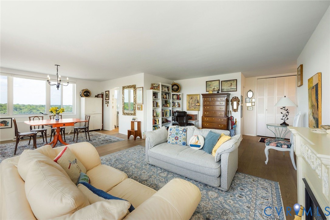 5100 Monument Ave Unit#1103