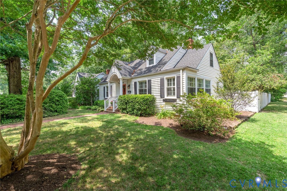 5000 W Franklin St