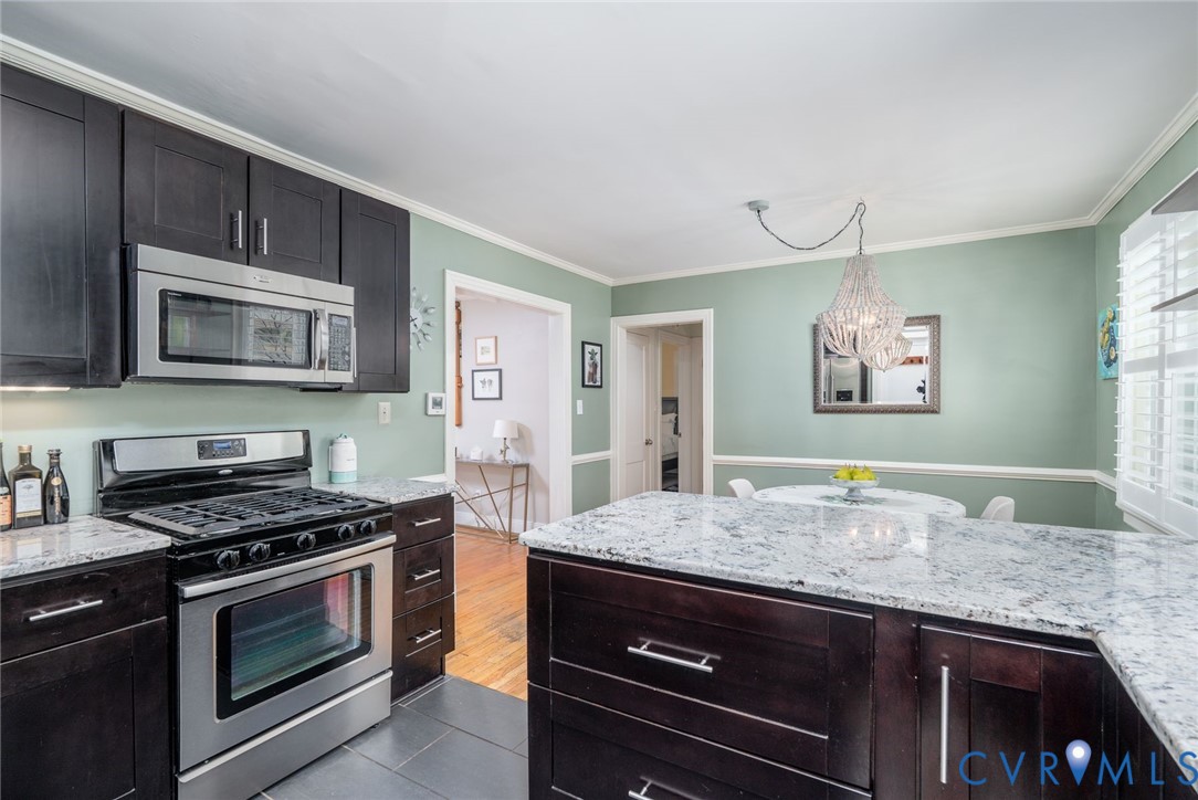 5000 W Franklin St