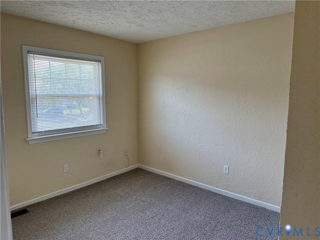 233 Knightsmanor Ct