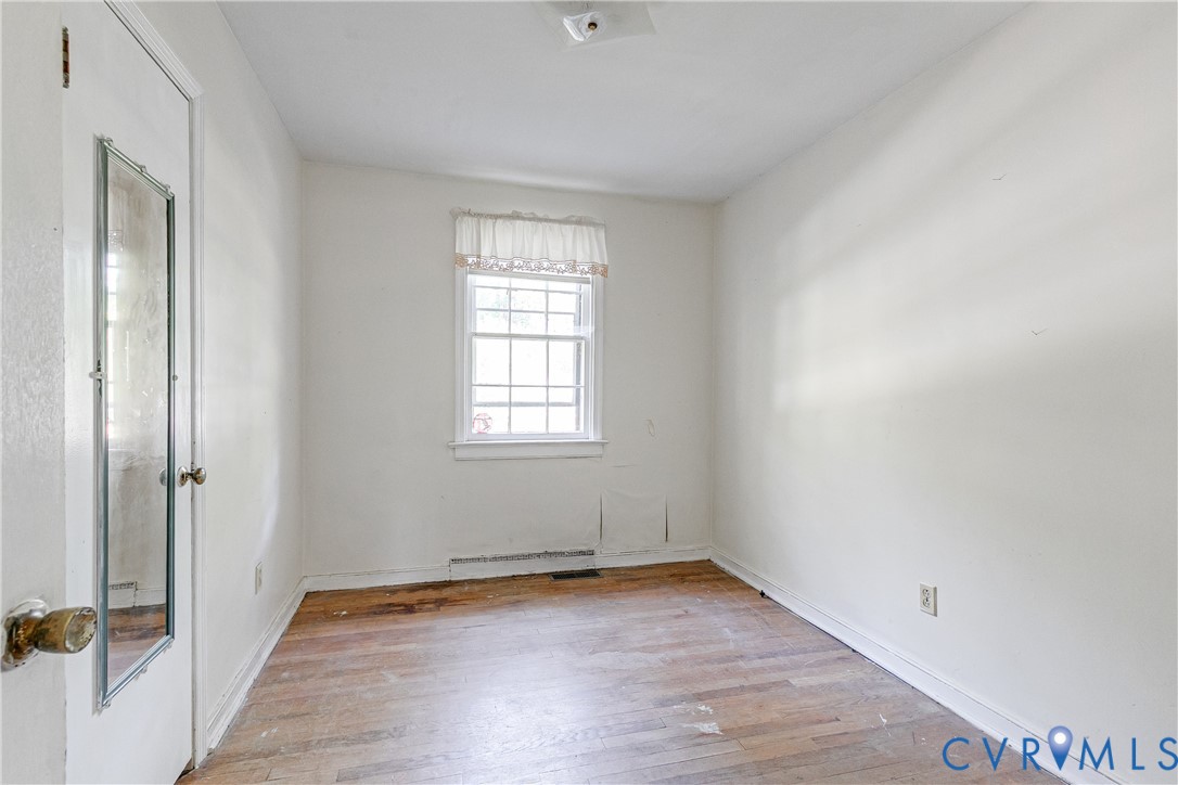 7509 Woodley Rd