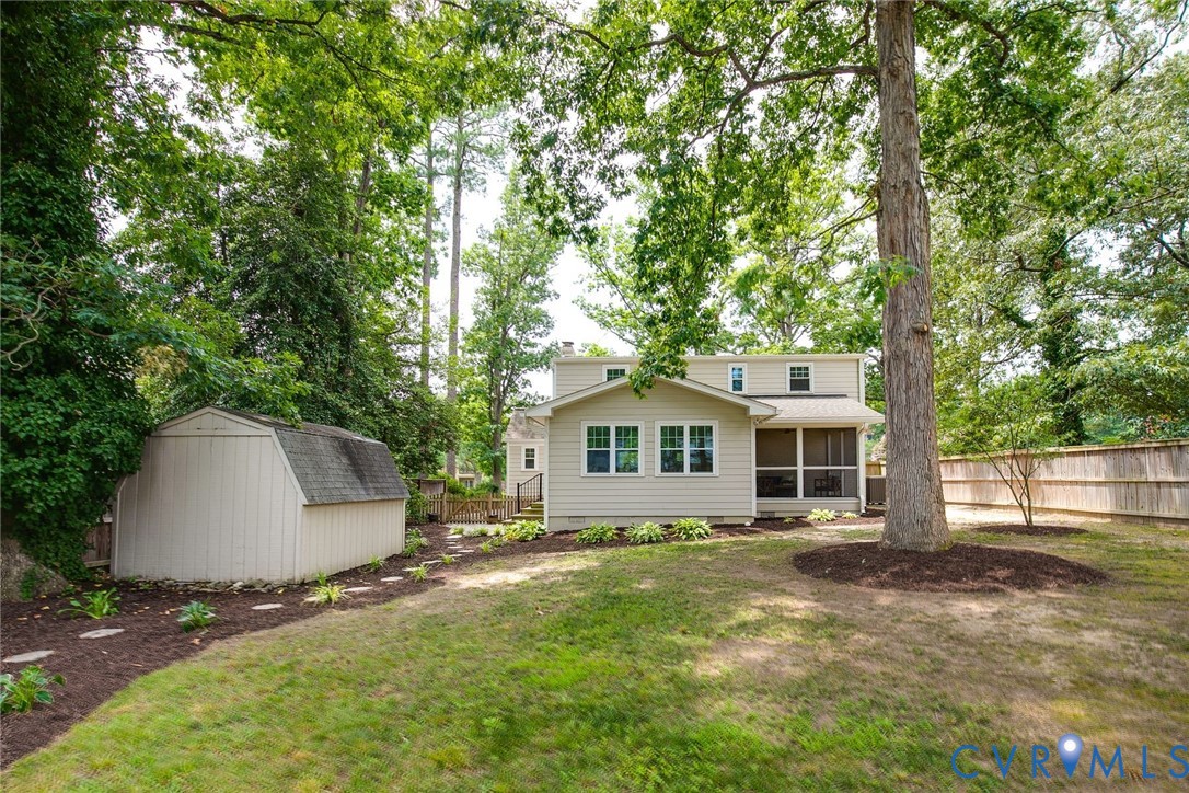 5216 Monument Ave