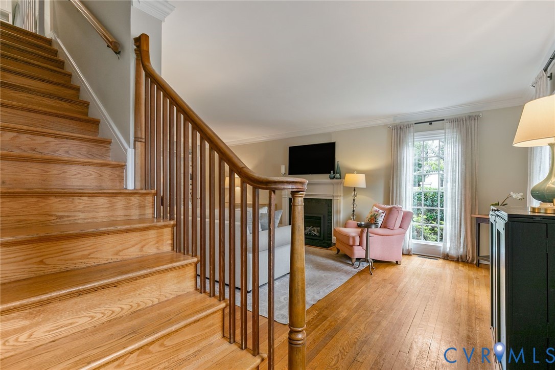 14 Libbie Ave