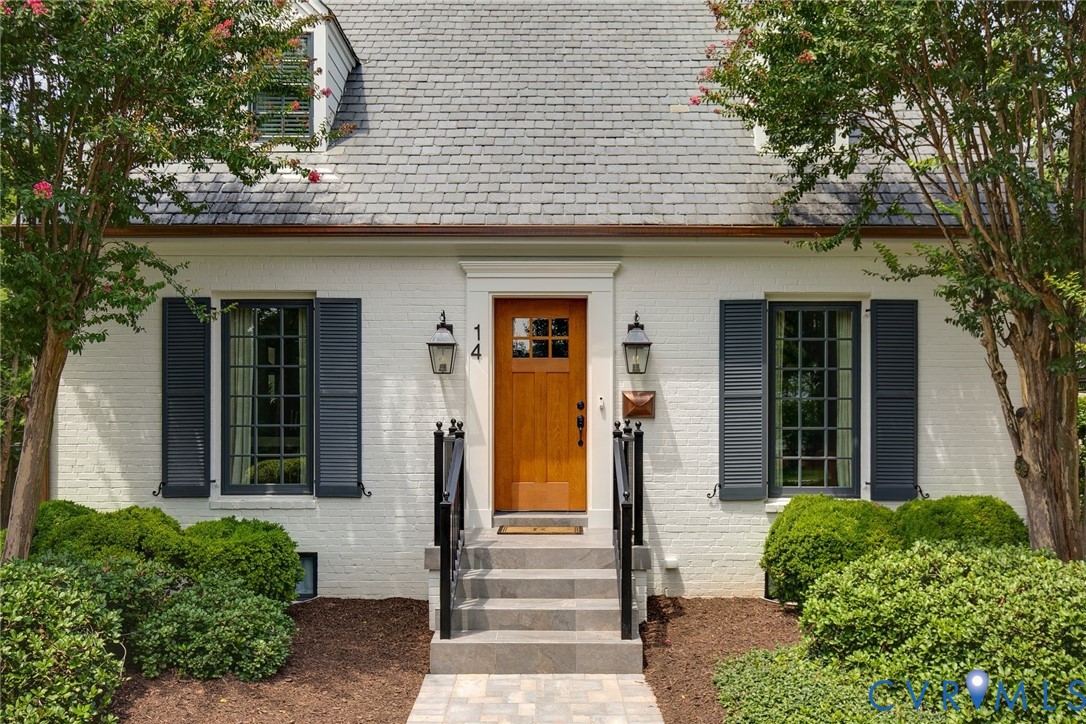 14 Libbie Ave