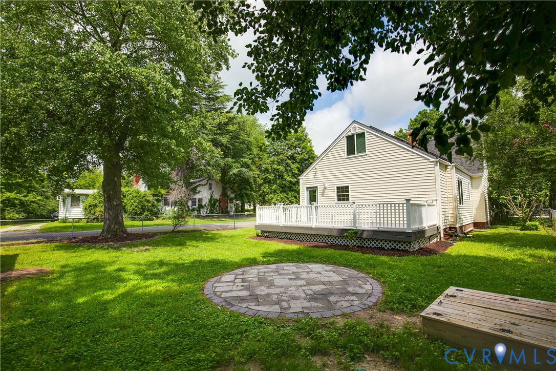4809 Penick Rd