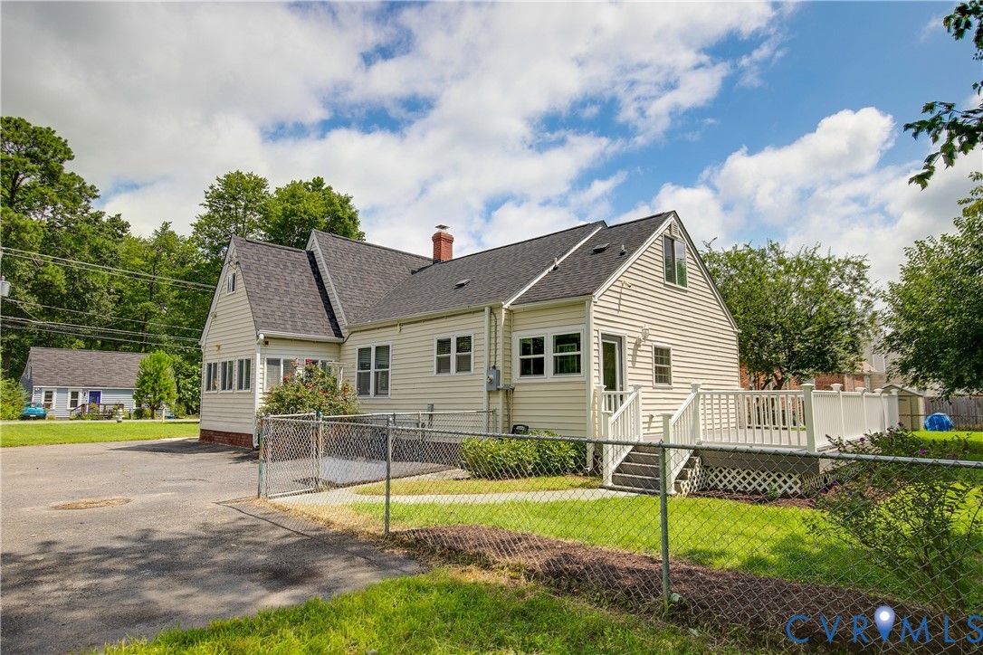 4809 Penick Rd