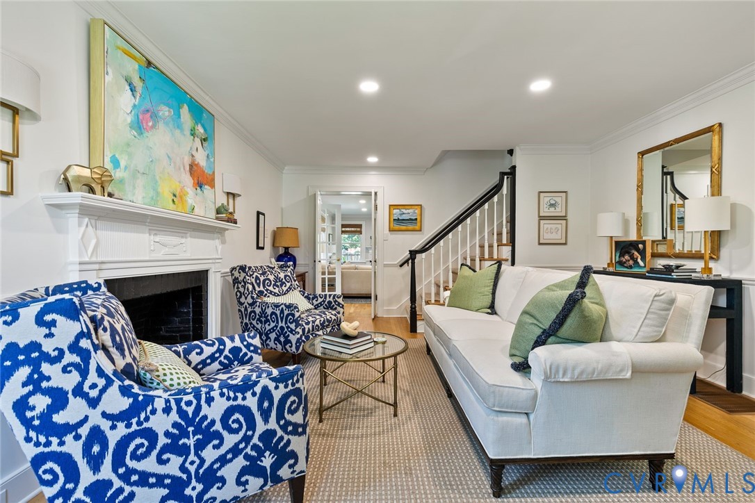 5508 Queensbury Rd