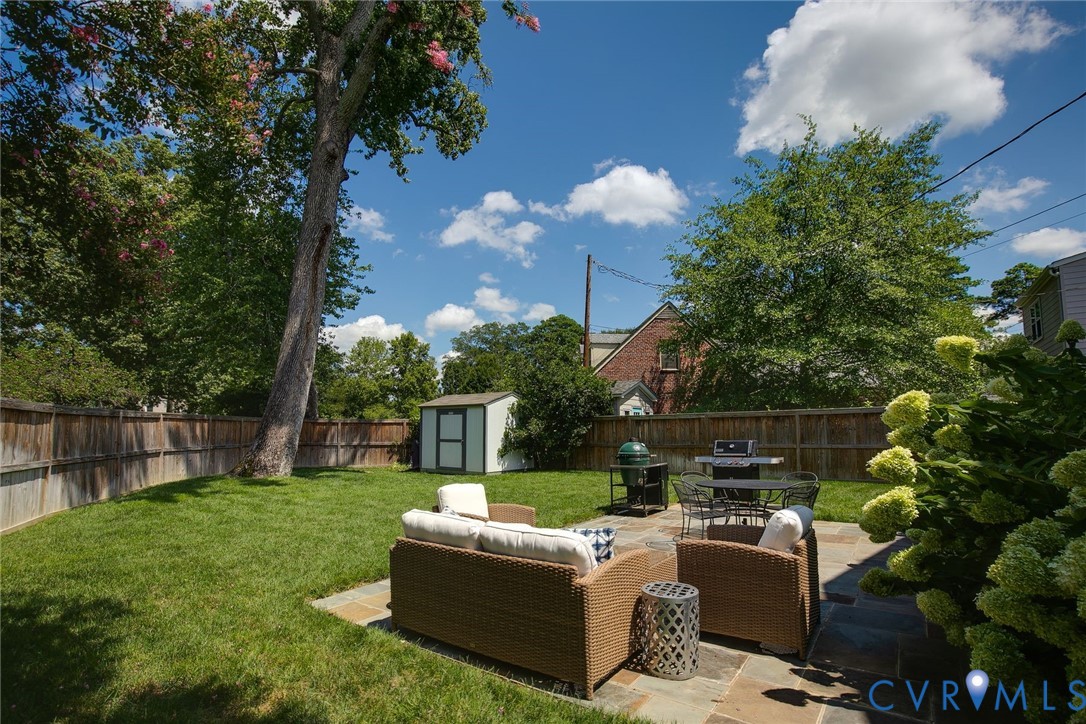 5508 Queensbury Rd