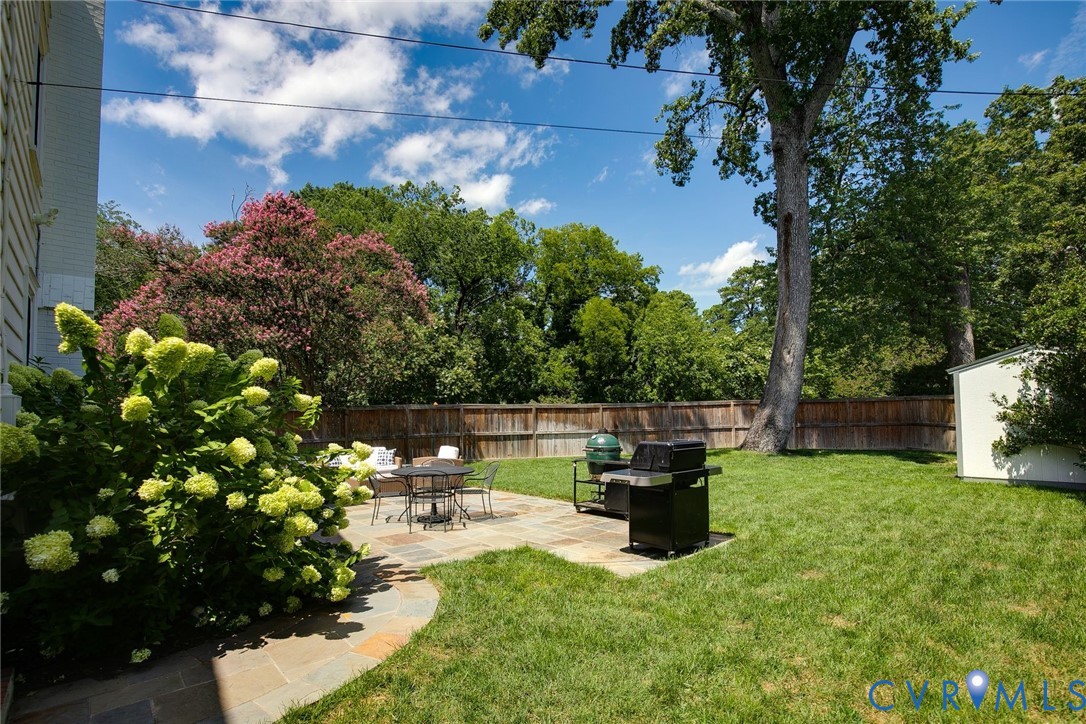 5508 Queensbury Rd