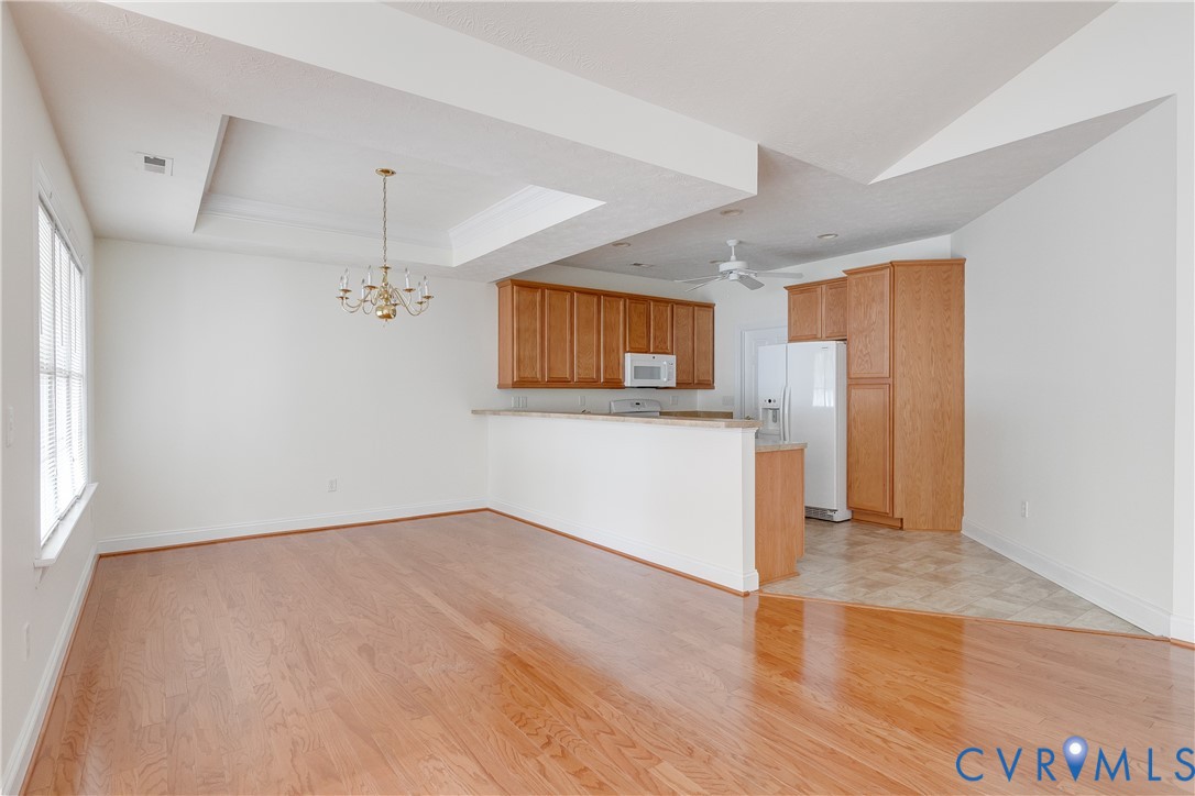 425 Dunlin Ct