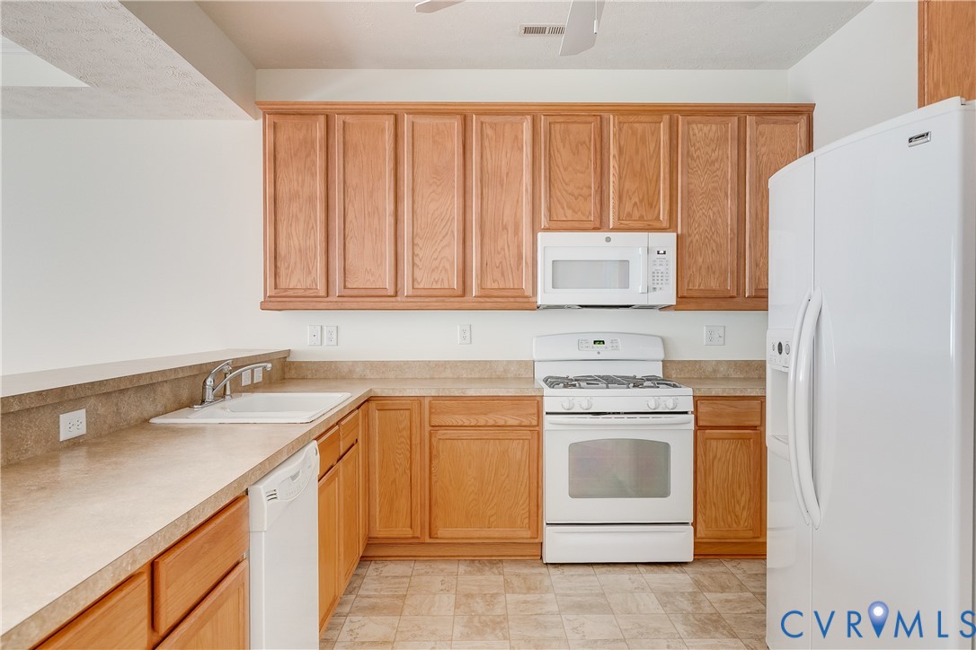 425 Dunlin Ct