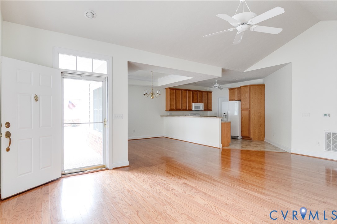 425 Dunlin Ct