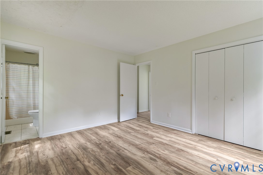 2016 Cedarhurst Dr
